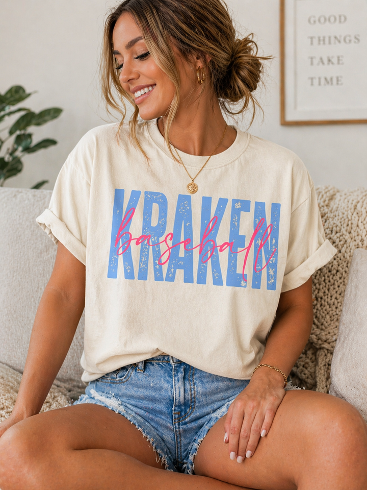 CURSIVE CENTER CUSTOM GRAPHIC TEE