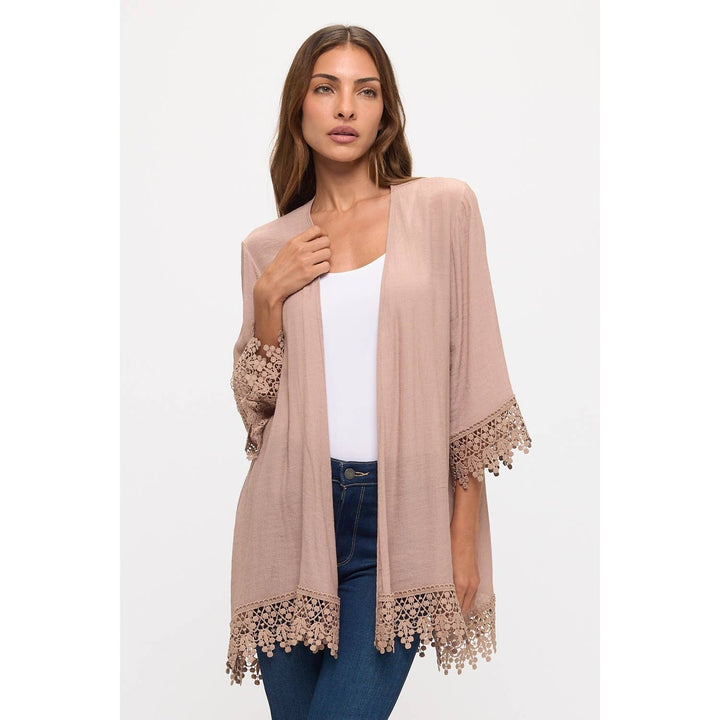 CROCHET LACE OPEN FRONT KIMONO: TAUPE