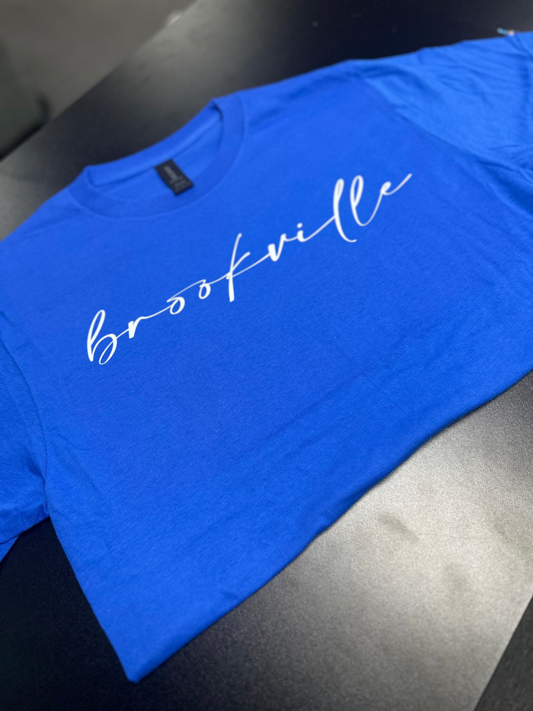 CUSTOM CURSIVE GRAPHIC TEE