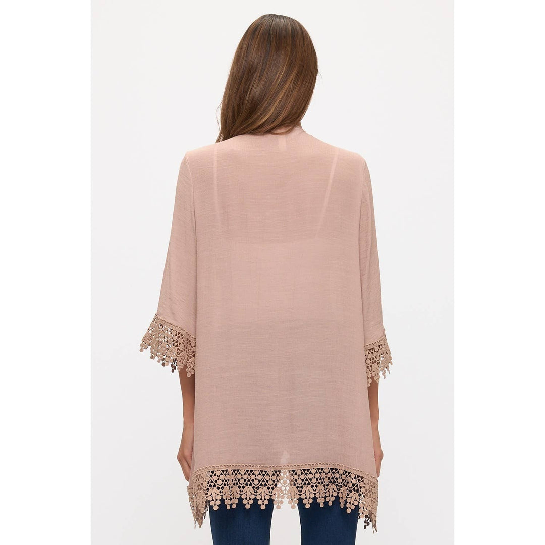 CROCHET LACE OPEN FRONT KIMONO: TAUPE