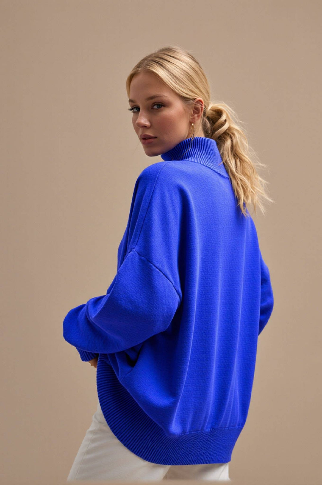 ROYAL BLUE - MOCK NECK FLEECE SWEATSHIRT WITH WAVE RIB DETAILS