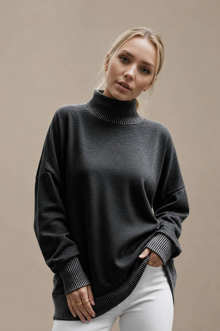 MOCK NECK FLEECE SWEATSHIRT WITH WAVE RIB DETAILS: Black / 3-3;S/M-L/XL