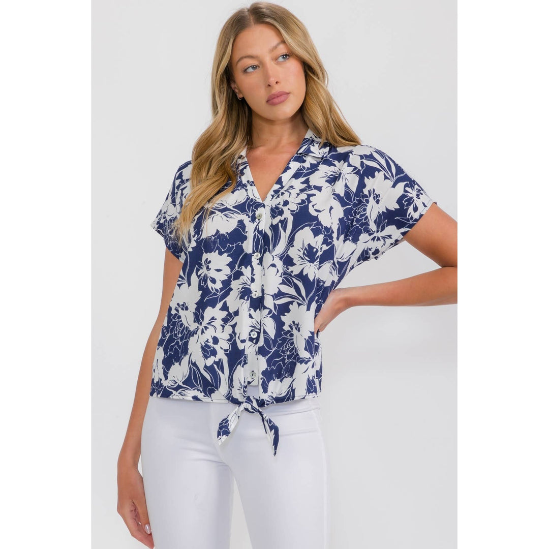 FLORAL TIE FRONT DOLMAN SHIRT