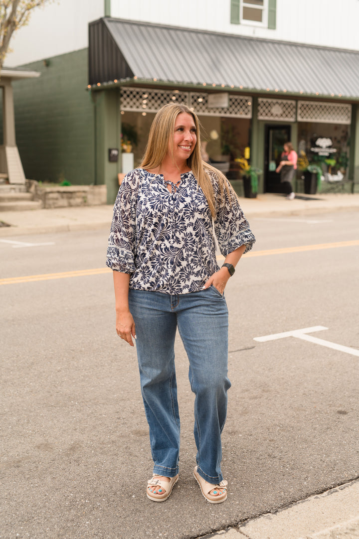 FLORAL MIX MEDIA LATTICE DETAIL BUBBLE HEM PEASANT: Cream/Navy