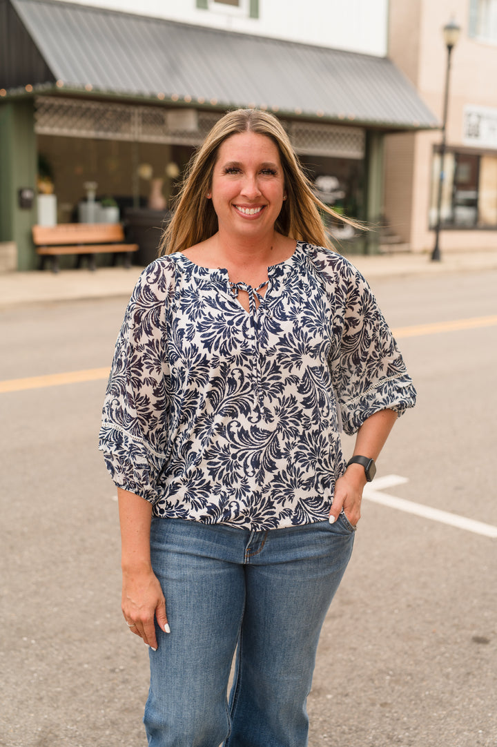 FLORAL MIX MEDIA LATTICE DETAIL BUBBLE HEM PEASANT: Cream/Navy